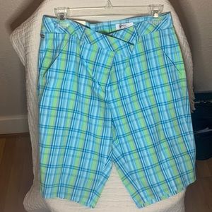 Greg Norman plaid golf shorts NWT